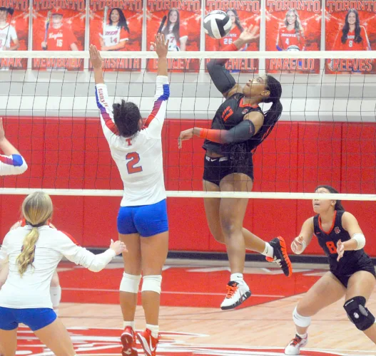Big Red finishes big win over Toronto